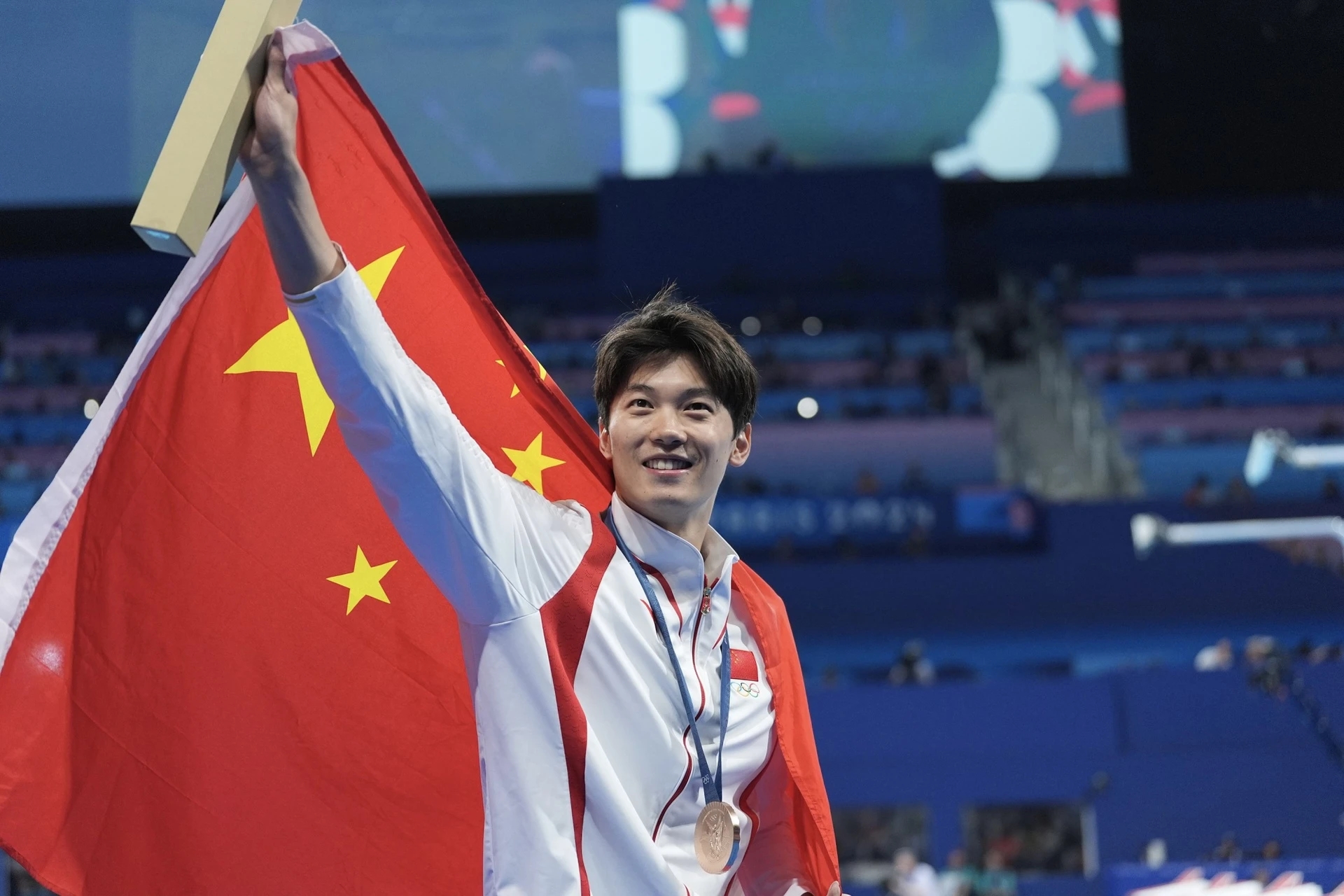 Những nam thần bơi lội Trung Quốc tỏa sáng tại Olympic Paris 2024