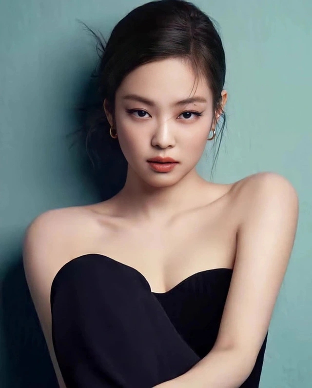 Jennie, BlackPink, Khởi kiện