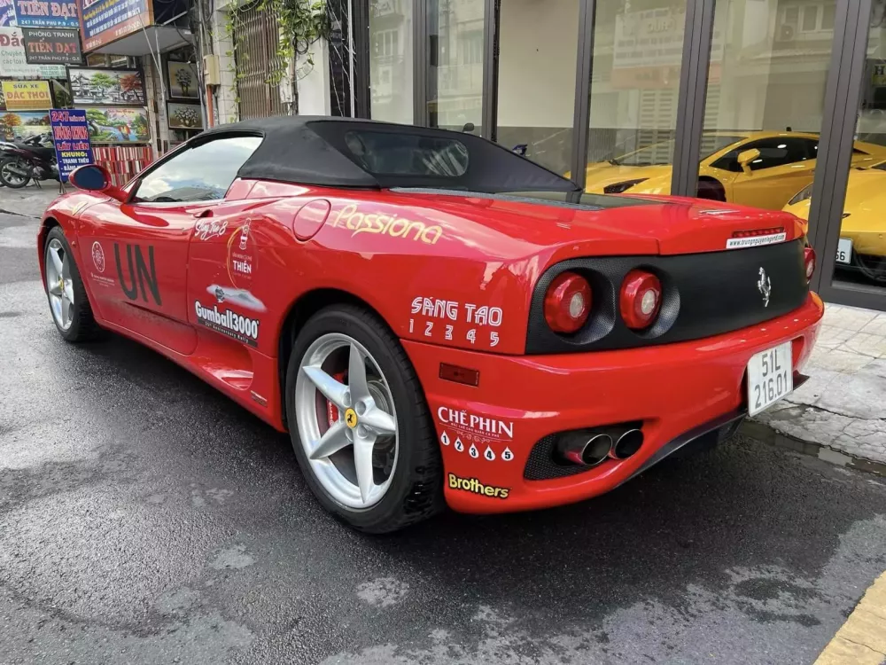 Ferrari F355 Spider