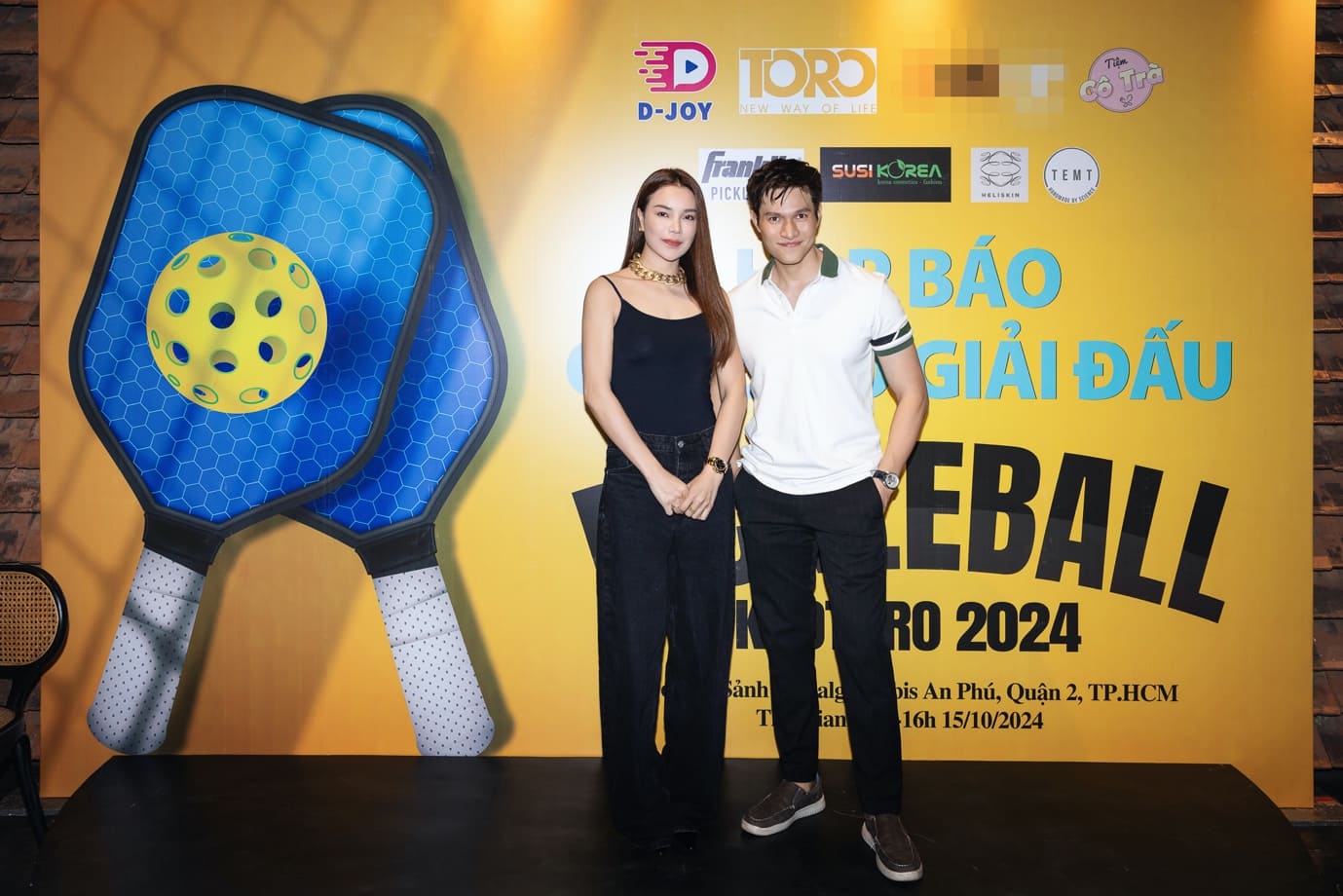 Trà Ngọc Hằng tổ chức giải Pickleball
