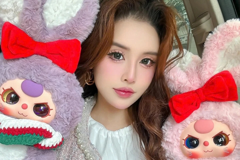 Fan Việt chi cả chục tỷ/tháng vì Bé ba