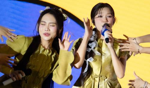 Phương Mỹ Chi và tình bạn 10 năm với ‘nhỏ Hạnh’ phim ‘Kính vạn hoa’