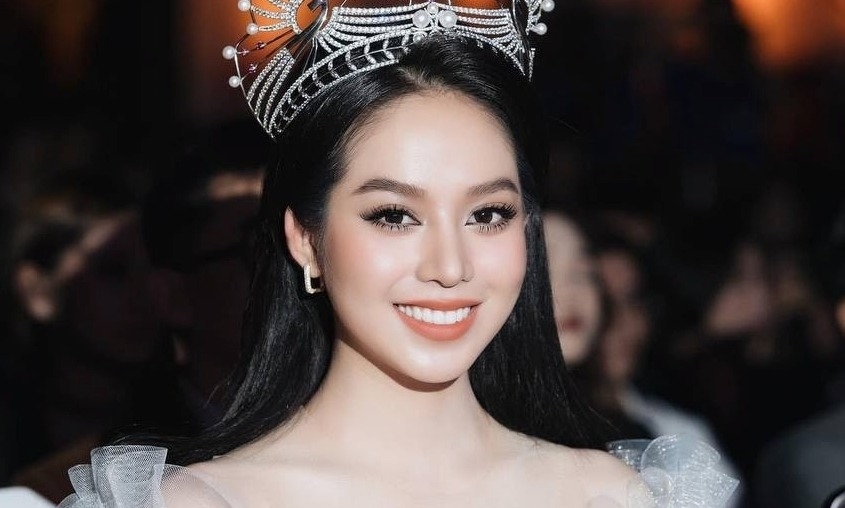 Mỹ nhân của năm gọi tên Hoa hậu Thanh Thủy