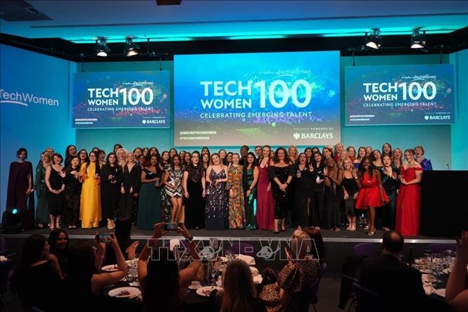 TechWomen 100, phụ nữ công nghệ, giải thưởng công nghệ, lãnh đạo công nghệ, nữ chuyên gia STEM