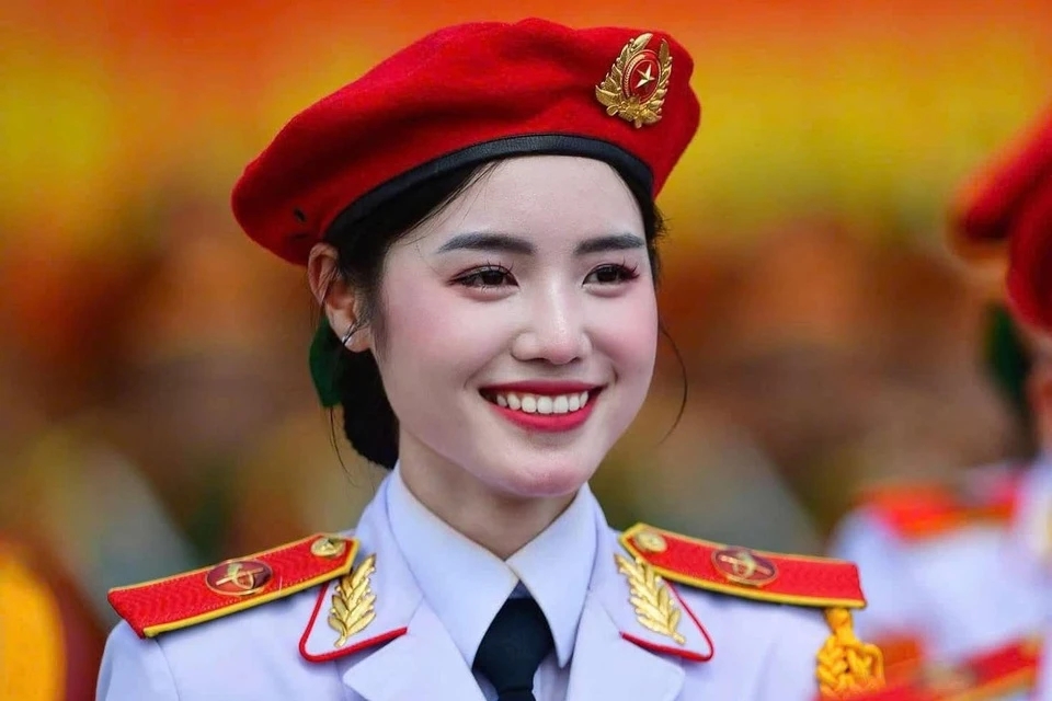 Thân Thị Hưởng và bản nhạc tuổi 25 giữa mùa đại lễ