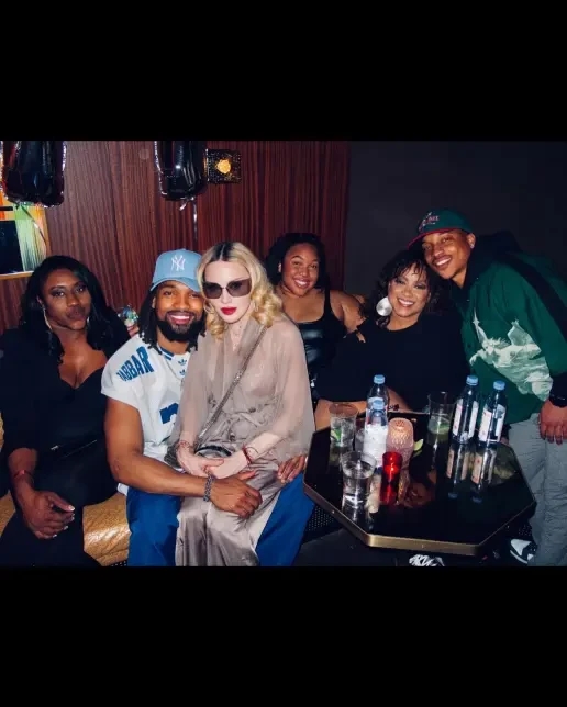 Madonna, Akeem Morris, sinh nhật Akeem Morris, Madonna 66 tuổi, Madonna và tình trẻ, Madonna mặc táo bạo
