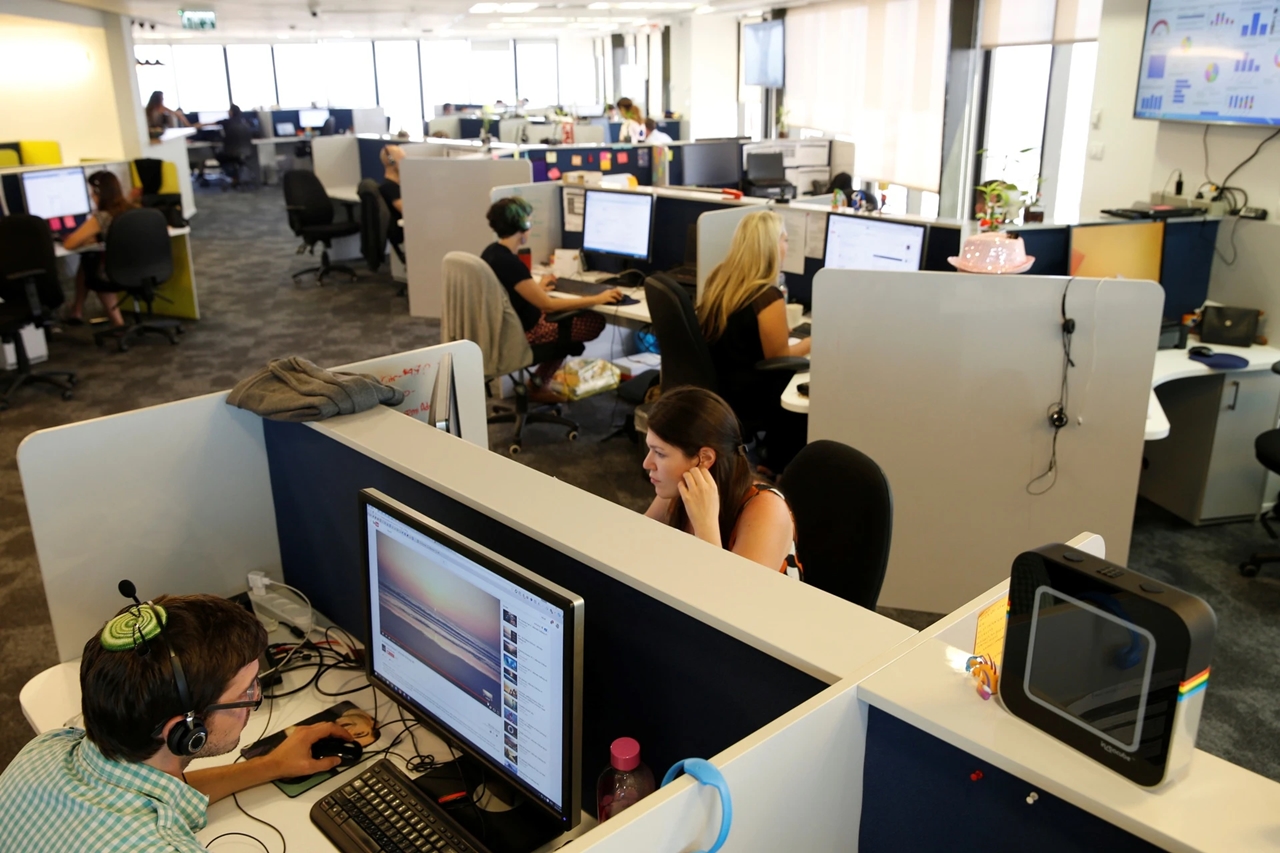 Gen Z Singapore, nhảy việc, nhân sự trẻ, thị trường lao động, việc làm Singapore