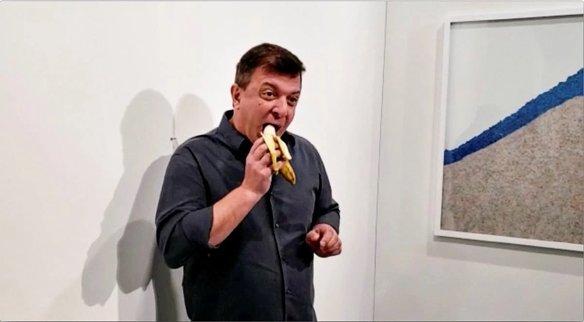 Quả chuối 6 triệu USD, Comedian, Maurizio Cattelan, tác phẩm bị ăn, nghệ thuật đương đại, bảo tàng Pompidou