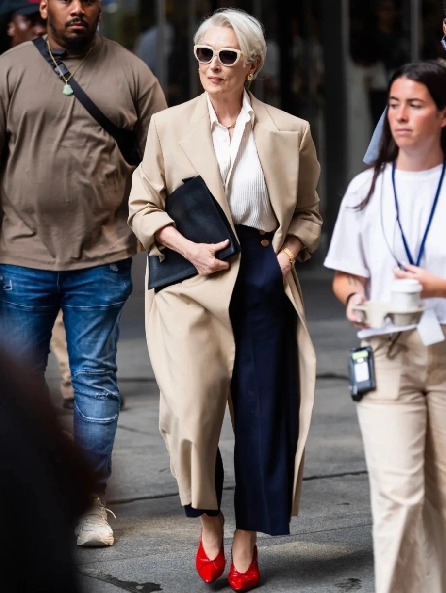 Meryl Streep, áo sơ mi Việt, The Devil Wears Prada 2, Miranda Priestly, thời trang phim