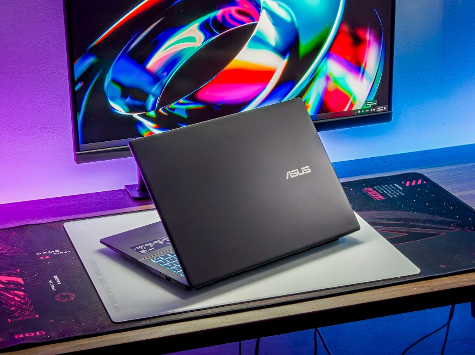ASUS tựu trường 2025, laptop AI ASUS, Vivobook S14, Vivobook S16, ASUS Gaming V16, laptop mỏng nhẹ, laptop hiệu năng cao, laptop pin lâu