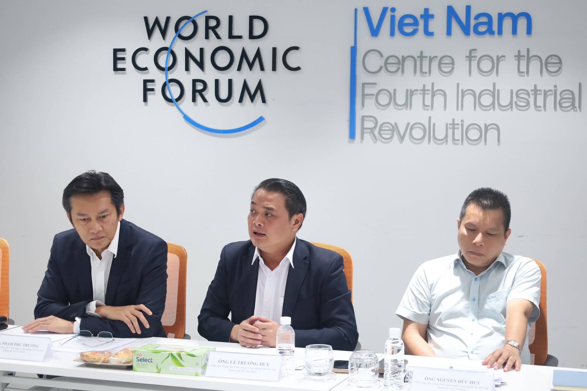 ban giám đốc hcmc c4ir