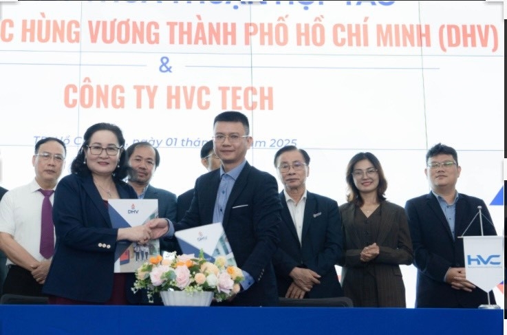 Trường Đại học Hùng Vương, DHV Coin, UniZone, trí tuệ nhân tạo, ngành AI, giáo dục số, nền tảng blockchain, đào tạo công nghệ cao, chuyển đổi số giáo dục