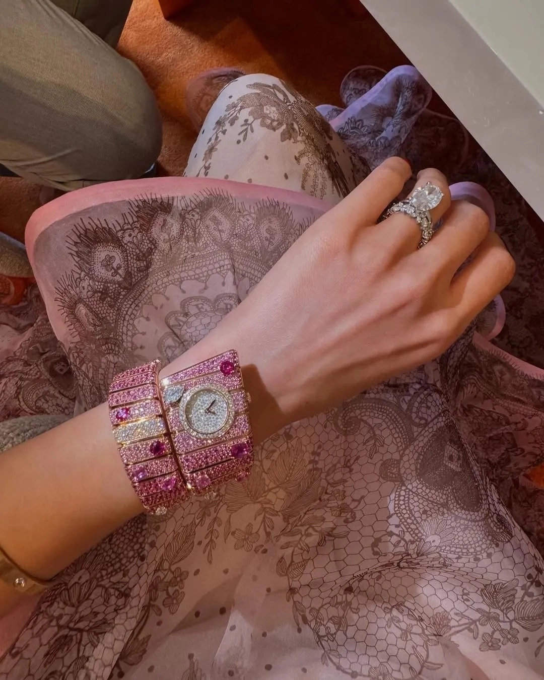 Becca Bloom, Nữ hoàng RichTok, tủ đồ xa xỉ, đám cưới Becca Bloom, Chanel, Hermes, Oscar de la Renta, thời trang xa xỉ, triệu phú TikTok