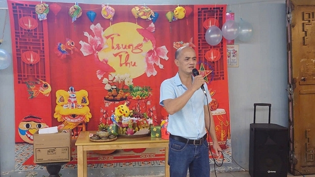 Đêm hội trăng Rằm, Tết Trung thu 2025, khu phố 33 phường Tân Hưng, thiếu nhi vui Trung thu, rước đèn ông sao, phá cỗ Trung thu