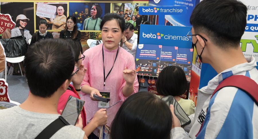 Chiếu ‘Mưa đỏ’ và ‘Tử chiến trên không’ tại Hội chợ Mùa thu 2025