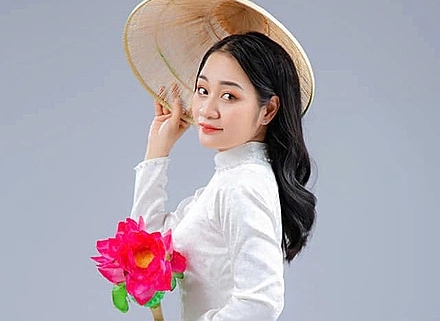 40 tuổi eo 58 cm nhờ gym và yoga