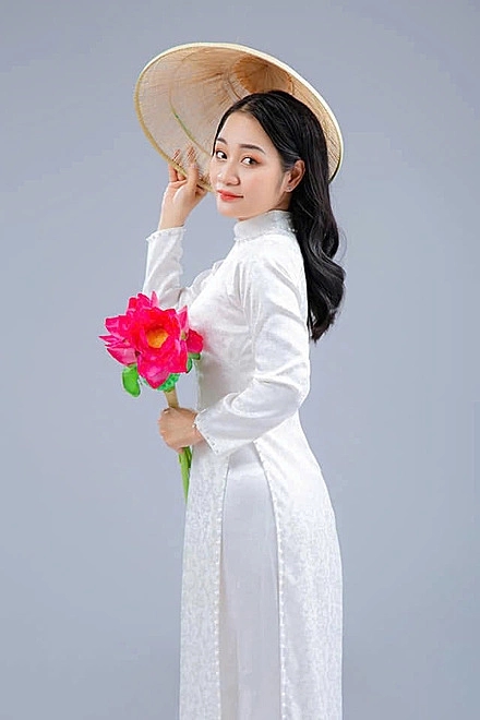 vòng eo 58 cm, gym, yoga, skinny fat, giảm mỡ bụng, chế độ ăn khoa học, sức khỏe phụ nữ 40