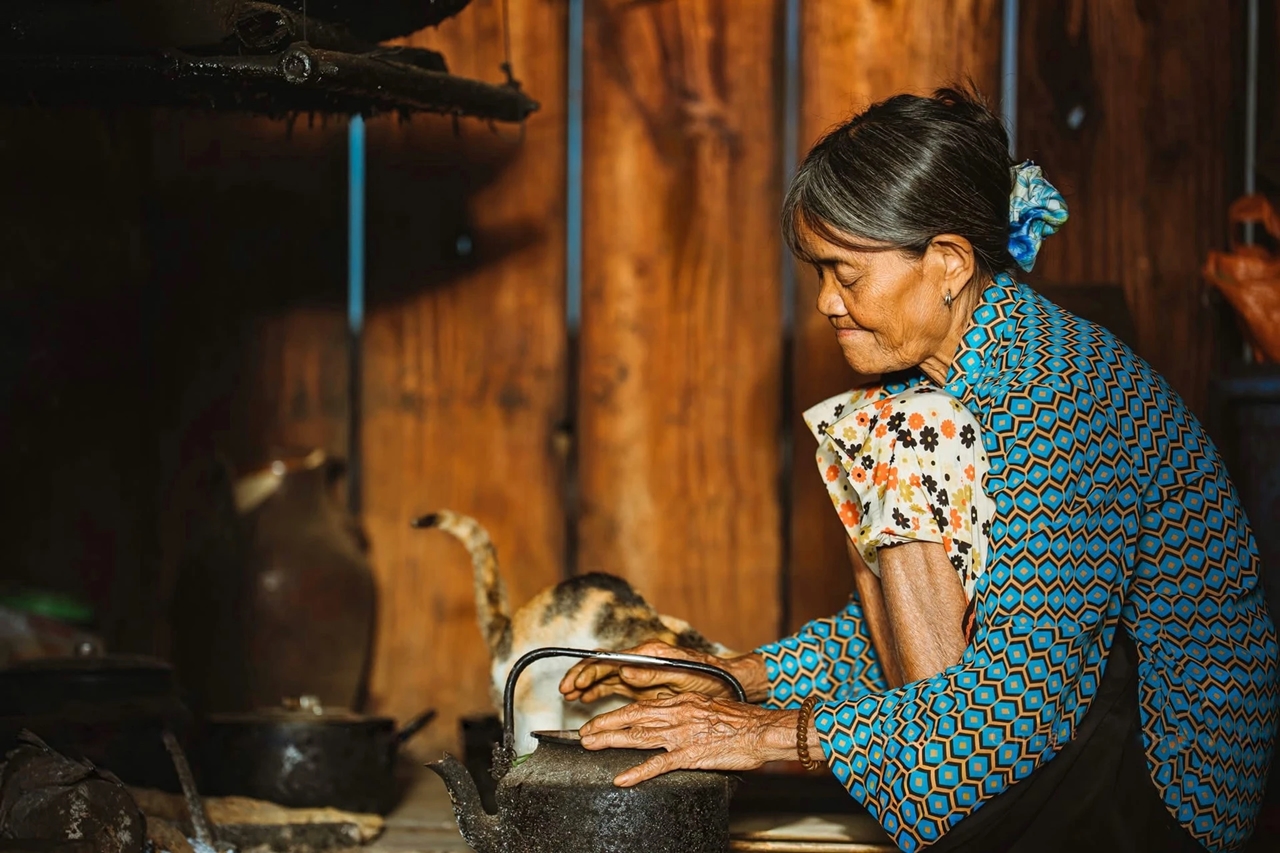 Làng Kon Tu Ma, Măng Đen, người Xơ Đăng, cuộc sống Kon Tu Ma, văn hóa Xơ Đăng, kho lúa Kon Tu Ma