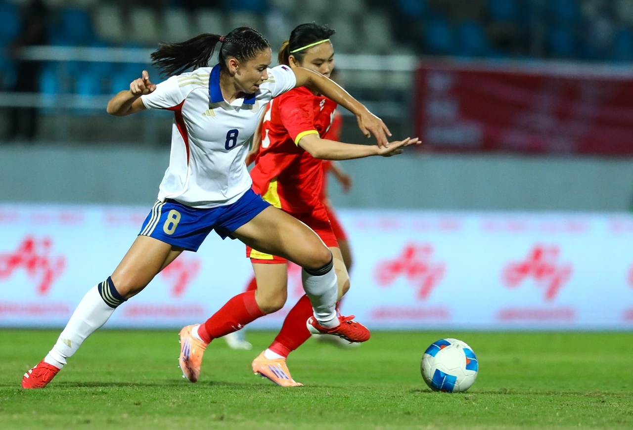 Chênh lệch chiều cao tuyển nữ Việt Nam, tuyển nữ Việt Nam vs Philippines, SEA Games 33, thể hình tuyển nữ Việt Nam