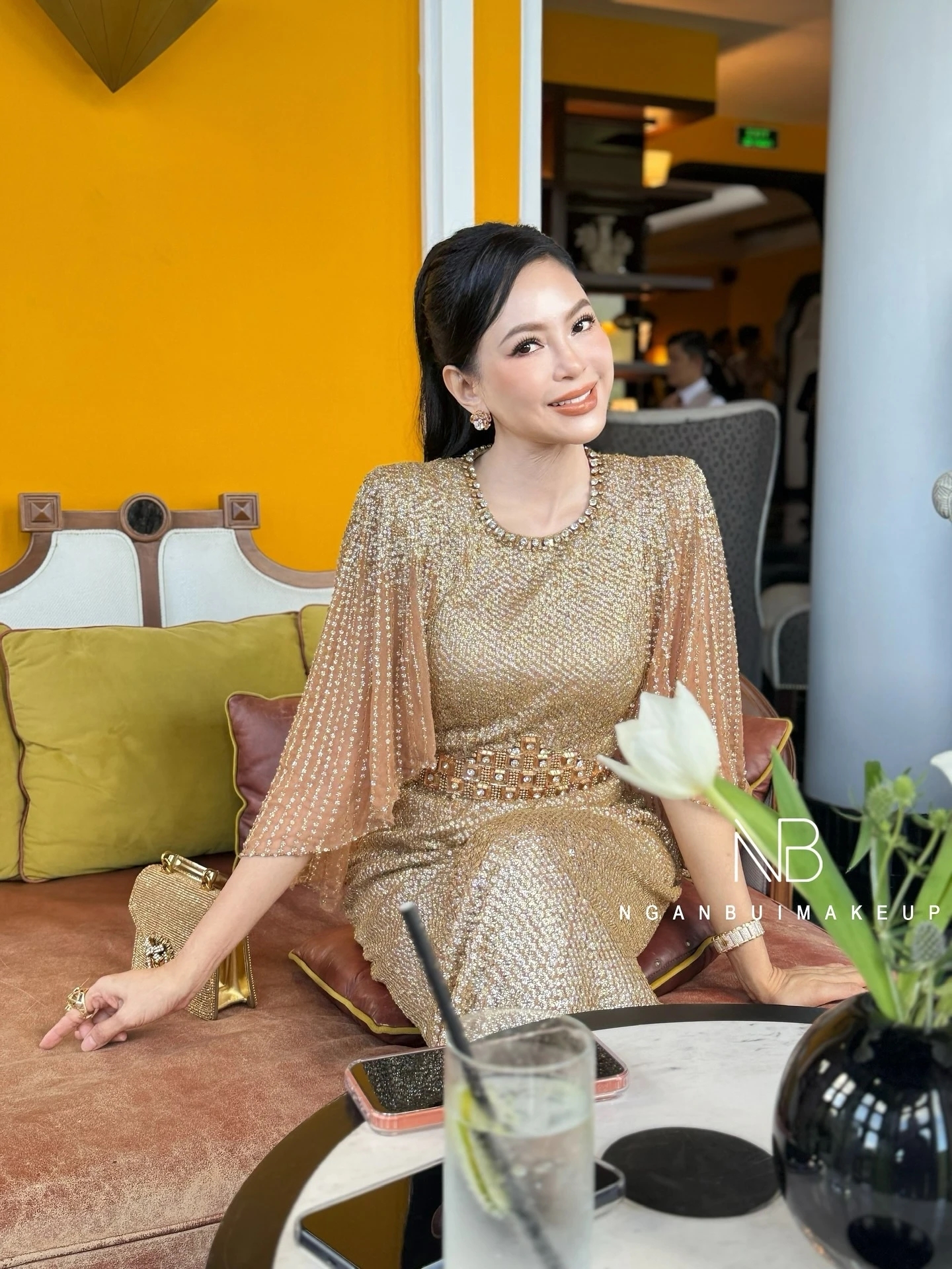 Lê Hồng Thủy Tiên, vợ Johnathan Hạnh Nguyễn, Tiên Nguyễn, đám cưới Tiên Nguyễn, mẹ Tiên Nguyễn, gia đình Johnathan Hạnh Nguyễn, thời trang hàng hiệu