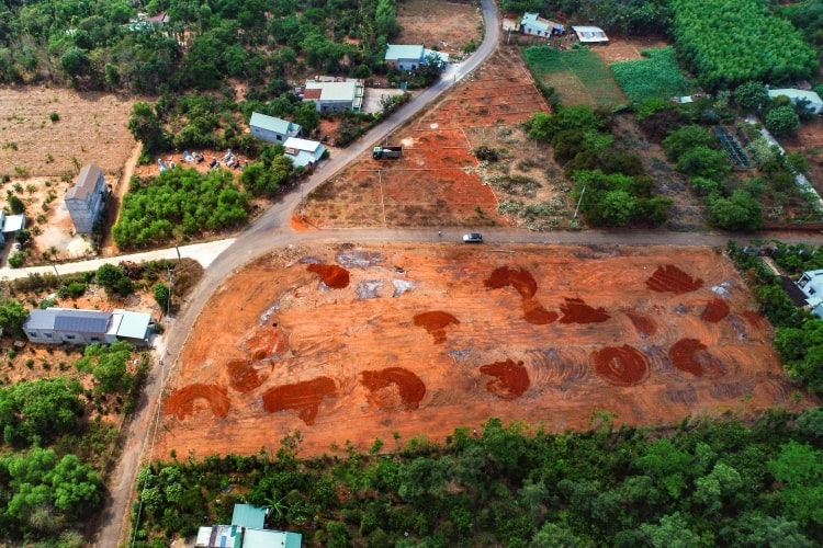 Tiền lên đất thổ cư, bảng giá đất 2026, chuyển mục đích sử dụng đất, Luật Đất đai 2024, giá đất mới