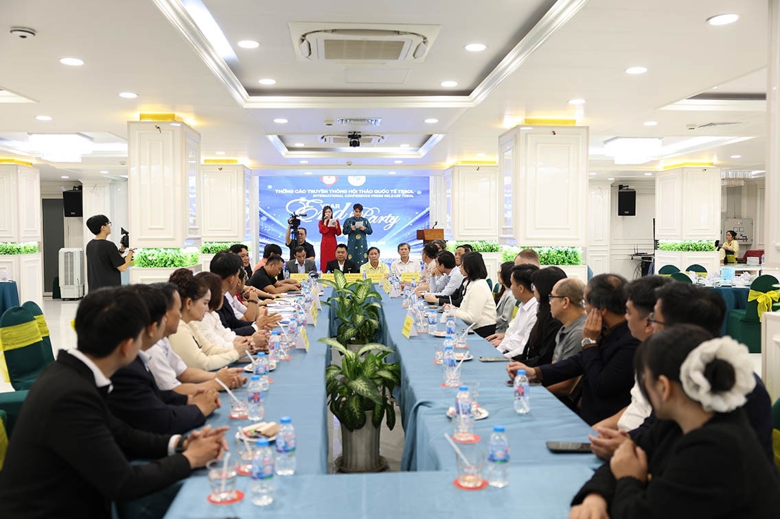 Viện Nghiên cứu Hướng nghiệp và Hội nhập quốc tế đẩy mạnh hợp tác đào tạo với đối tác Canada