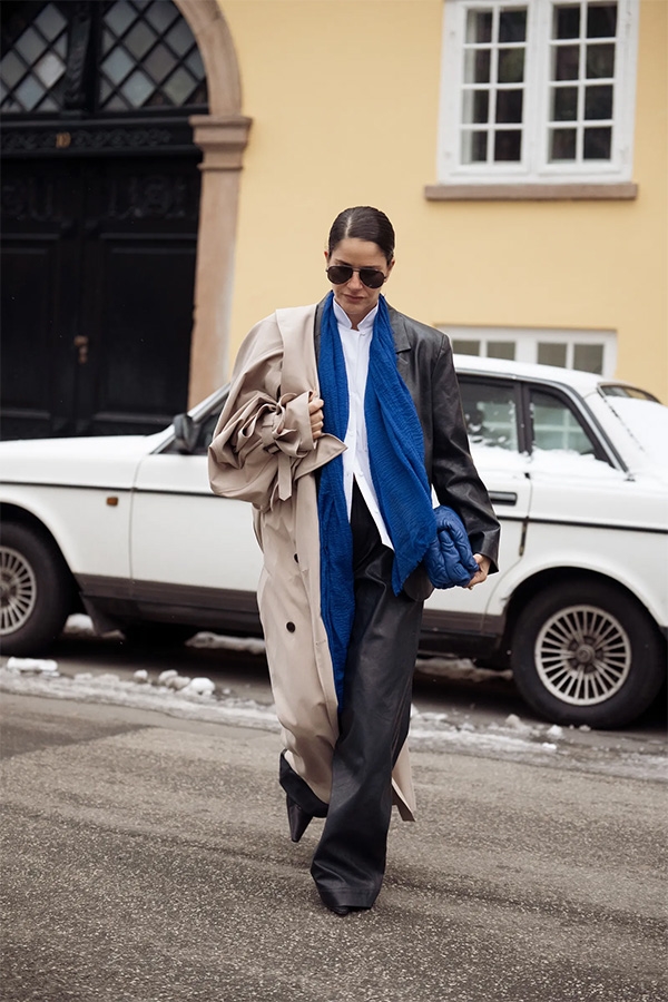 Xanh cobalt, túi xanh cobalt, Cobalto Pop, xu hướng túi Xuân 2026, màu túi thời thượng 2026, Yves Klein Blue, phụ kiện nổi bật