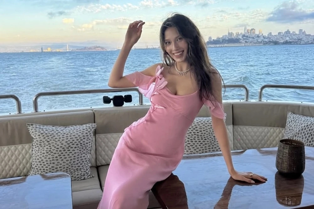 VĐV giàu nhất Olympic 2026, Eileen Gu, Eileen Gu Olympic Mùa đông 2026, thu nhập Eileen Gu, nhan sắc Eileen Gu