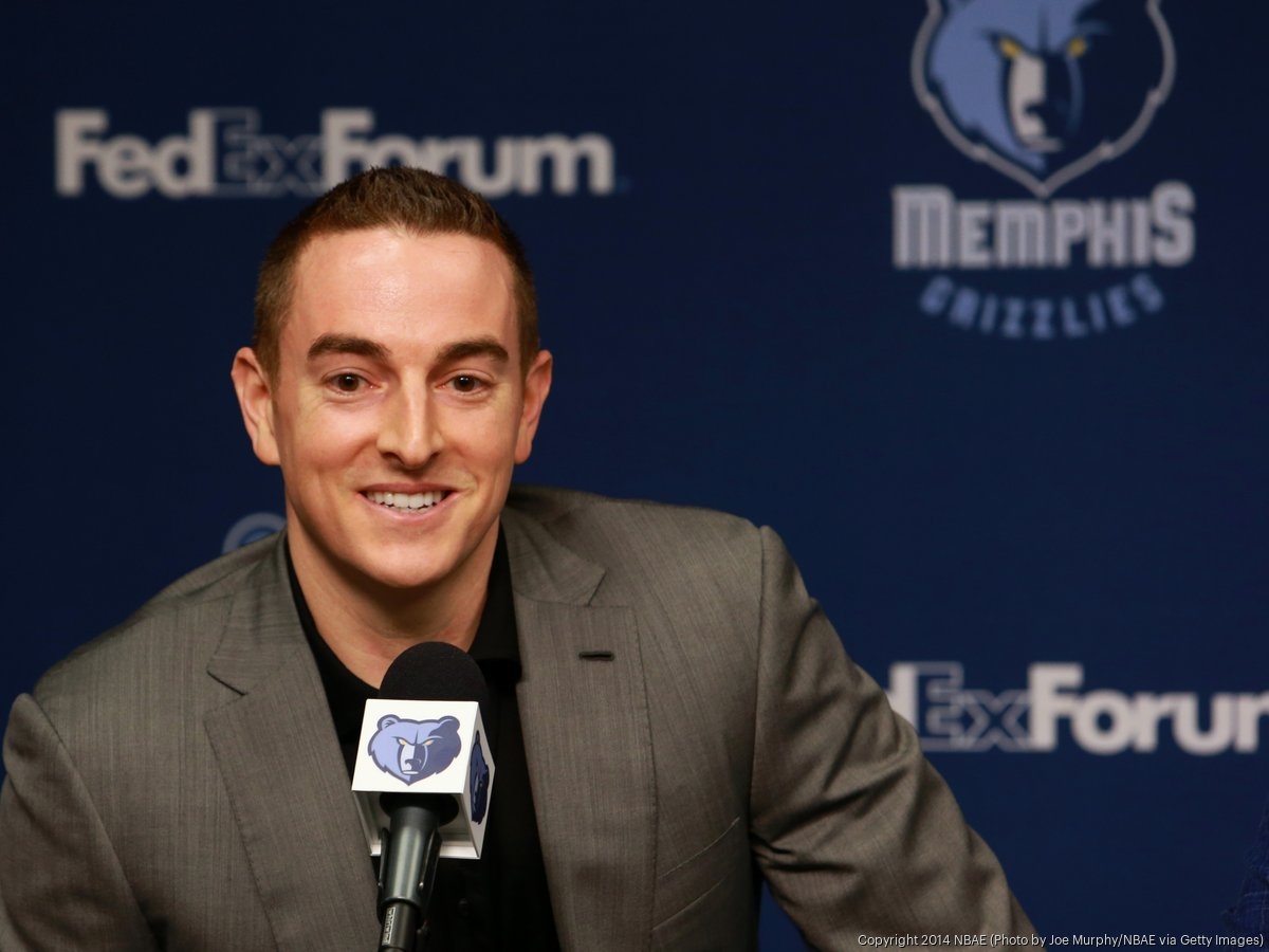 Tuổi Ngọ, tỷ phú tuổi Ngọ giàu nhất thế giới, Warren Buffett, Michael Bloomberg, BYD, BMW, Broadcom, Berkshire Hathaway