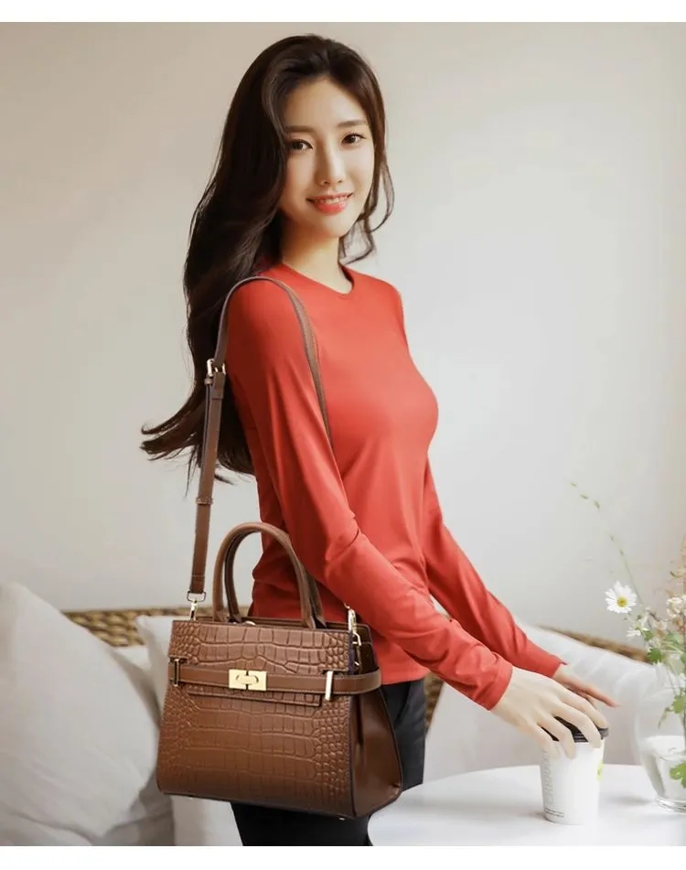 Túi đi làm nữ, chọn túi đi làm, túi công sở nữ, túi đựng laptop nữ, túi tote đi làm, kinh nghiệm mua túi đi làm