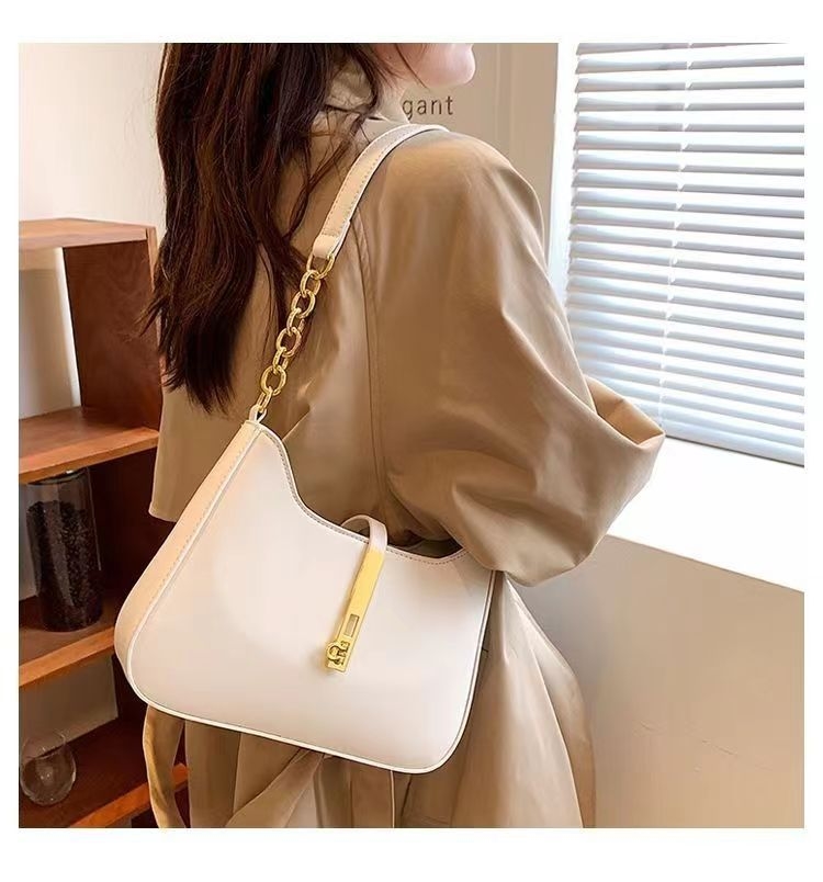 Túi đi làm nữ, chọn túi đi làm, túi công sở nữ, túi đựng laptop nữ, túi tote đi làm, kinh nghiệm mua túi đi làm