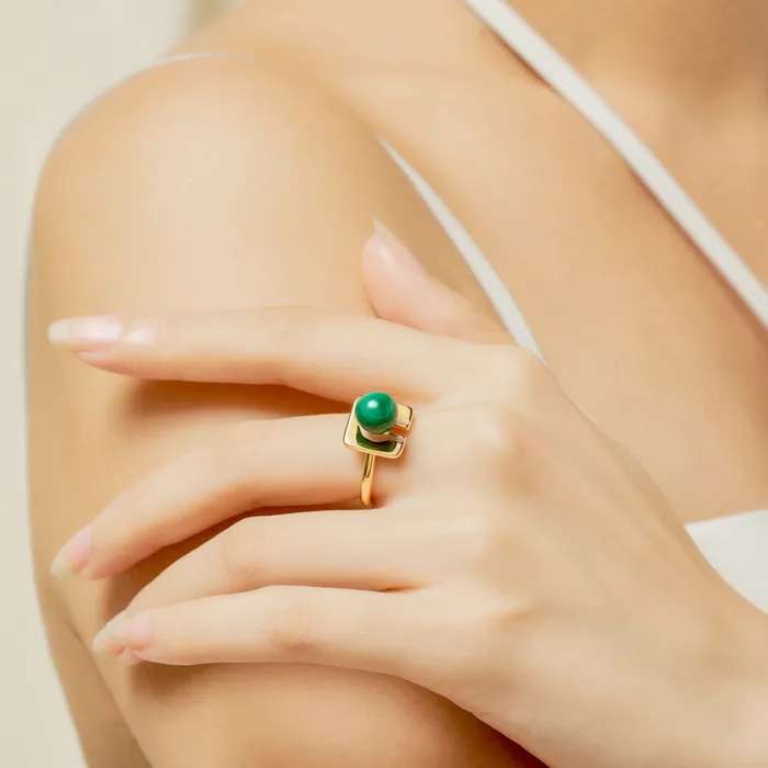 Nhẫn Solar, nhẫn đá Carnelian, nhẫn đá Malachite, nhẫn mặt vuông nữ, nhẫn đồng mạ vàng 18K, nhẫn phong cách hiện đại