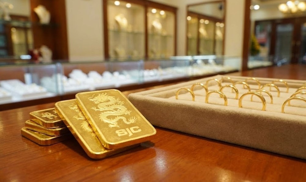 Giá vàng 25/2/2026, giá vàng hôm nay 25/2/2026, giá vàng thế giới, vàng giao ngay, vàng tương lai, thị trường vàng, USD, chứng khoán Mỹ, Dow Jones, S&P 500, Nasdaq, Donald Trump, Liên minh châu Âu, Ủy ban châu Âu