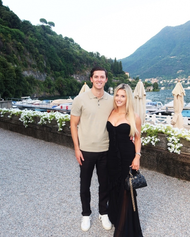 Lindsay Brewer, tay đua gợi cảm nhất thế giới, tay đua quyến rũ nhất hành tinh, phong cách thời trang Lindsay Brewer, Drew Solomon, tay đua nữ Mỹ