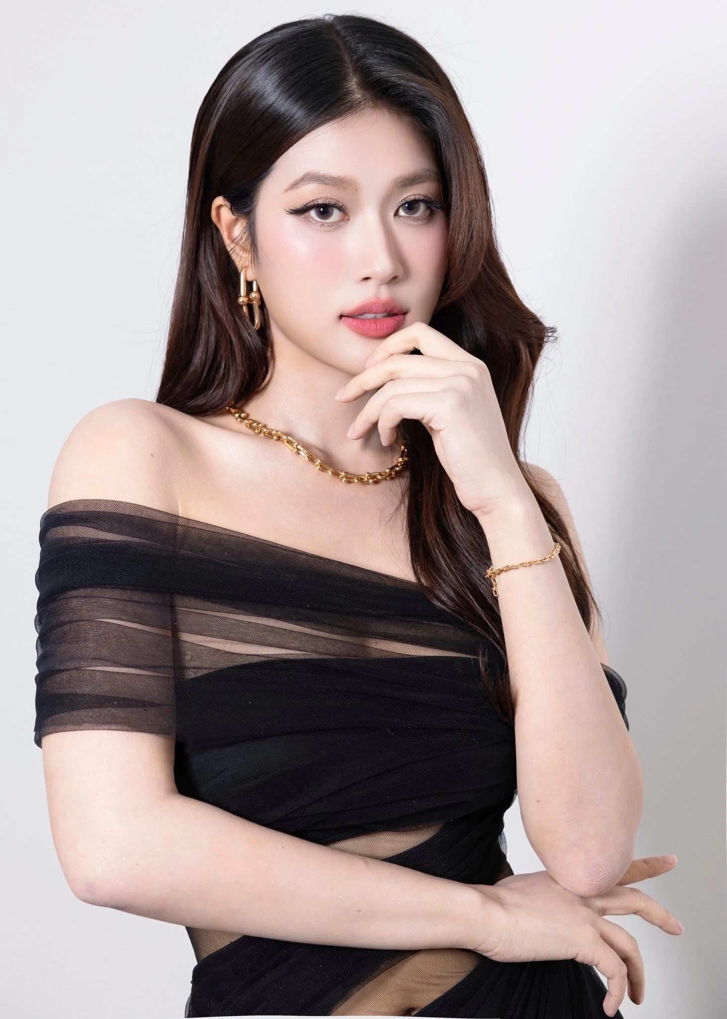 Thúy Ngân, Kaity Nguyễn, Thiên Ân, Kỳ Duyên, Ninh Dương Lan Ngọc, TC Candler, 100 gương mặt đẹp nhất thế giới 2026, mỹ nhân Việt, đề cử TC Candler