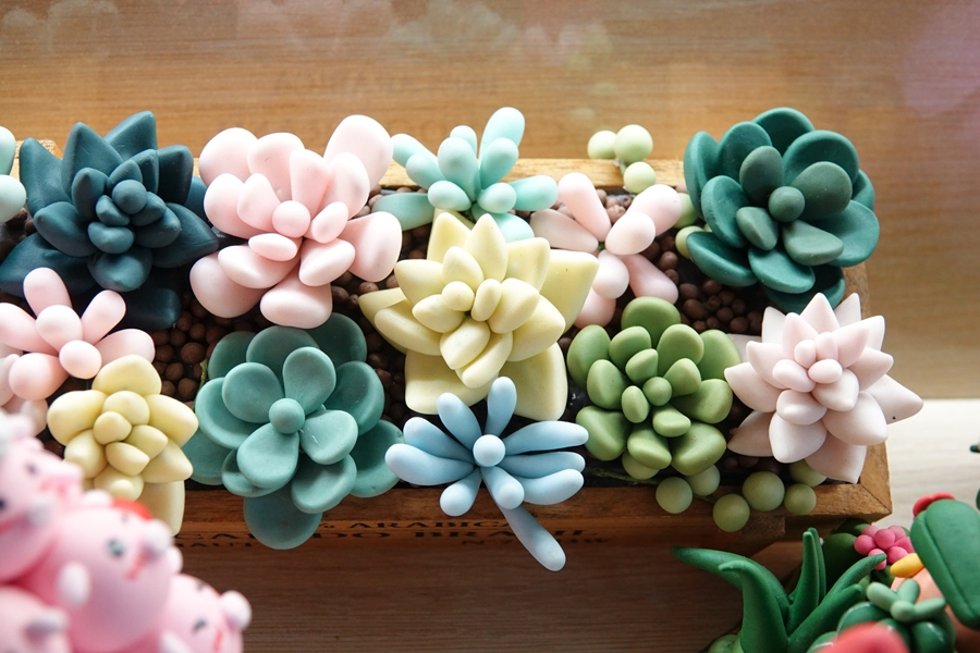 Đất sét tự khô là lựa chọn tiềm năng, ít vốn cho các nữ founder solo