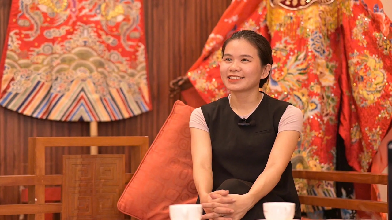 Thêu truyền thống, thêu tay Việt Nam, nghề thêu Gen Z, thêu làng Đông Cứu, thêu tay sáng tạo, thêu và văn hóa dân tộc