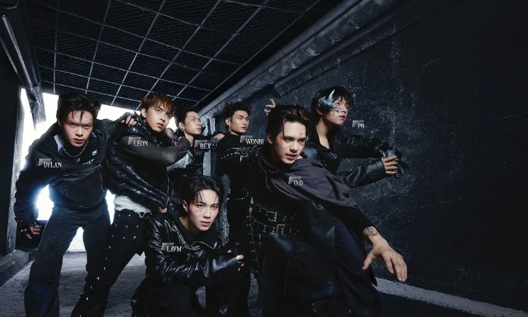 Uprize khẳng định vị thế nhóm nhạc thần tượng quốc nội chuẩn quốc tế với MV Debut Thăng