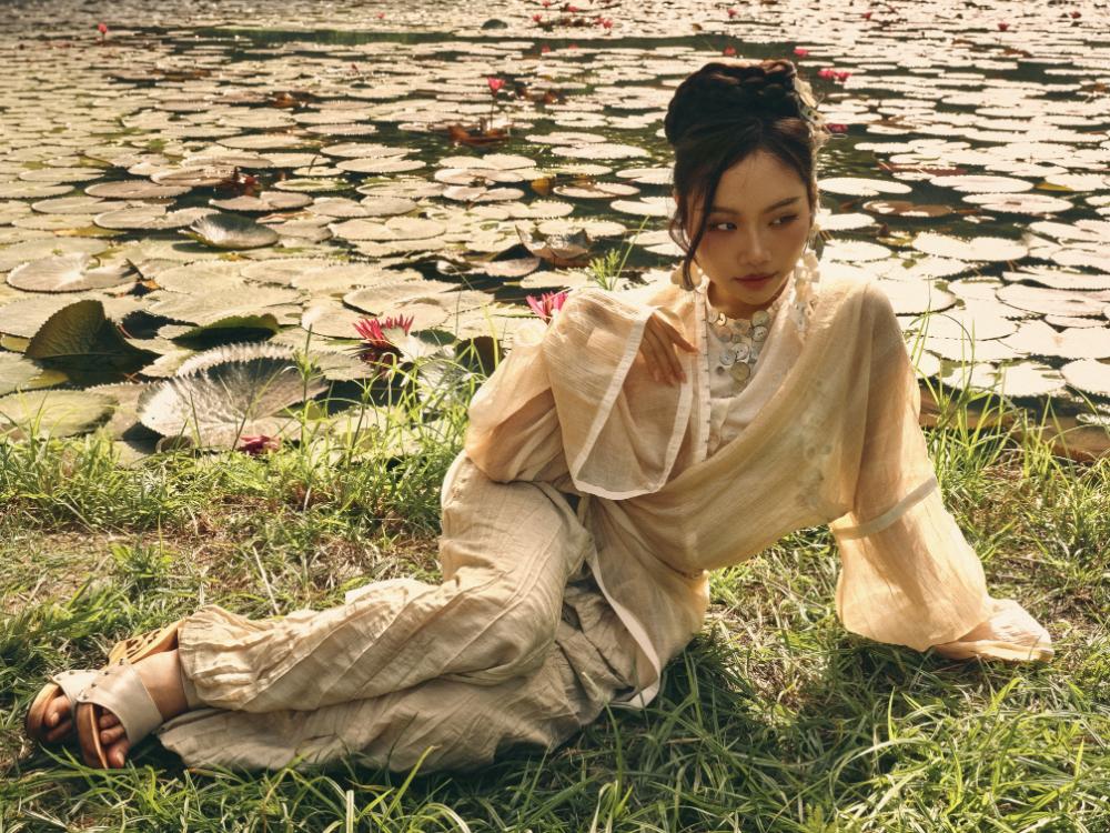   Phương Mỹ Chi và DTAP chứng minh khả năng dân chơi trong dân ca thế nào? 