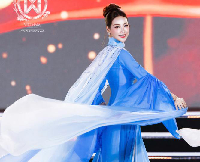 26 người đẹp quốc tế lộng lẫy cùng Vũ Khúc Hải Lam của Ngô Nhật Huy trong đêm chung kết Miss World 